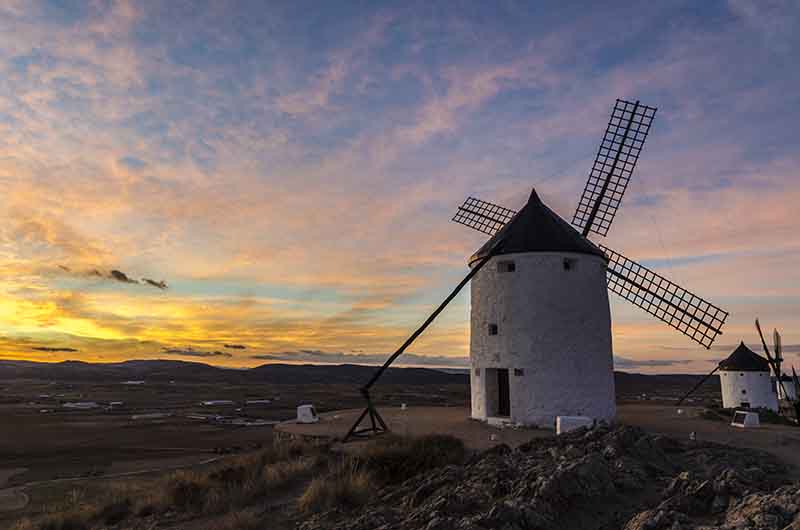 Toledo - Consuegra 44 - molinos de viento.jpg